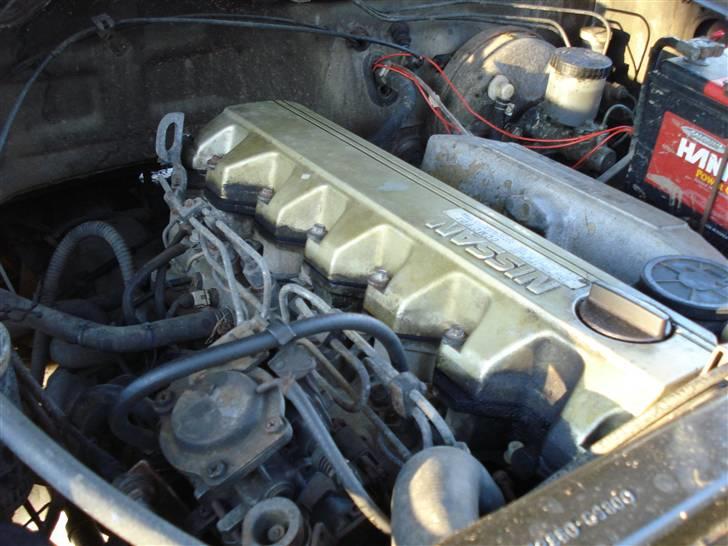 Nissan patrol 2,8 td (SOLGT) - dejlige med 6 ben så kommer man hurtigere frem a :D billede 7