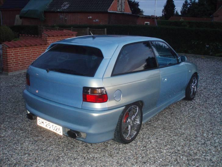 Opel astra f Vmax     SOLGT! billede 3