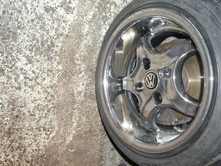 VW  Golf I cabriolet billede 16