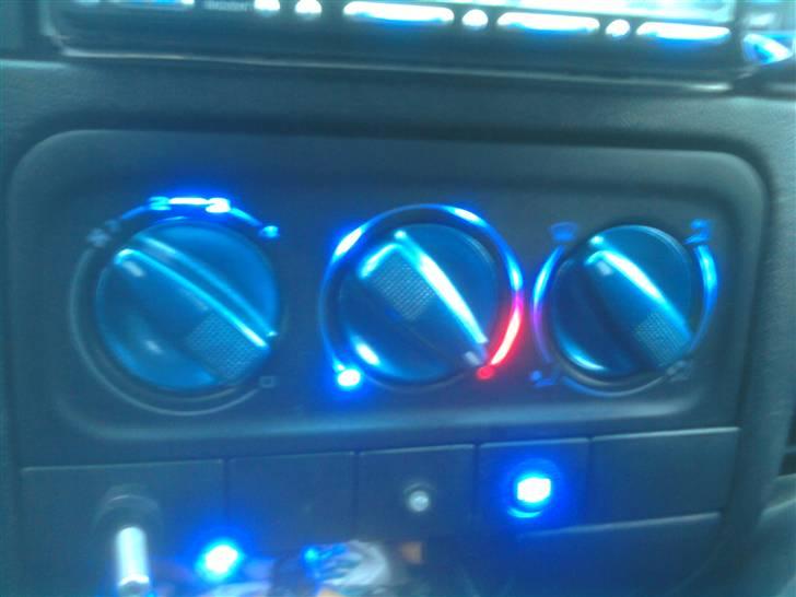 VW golf 3 1,8 CL 5D (solgt) billede 13