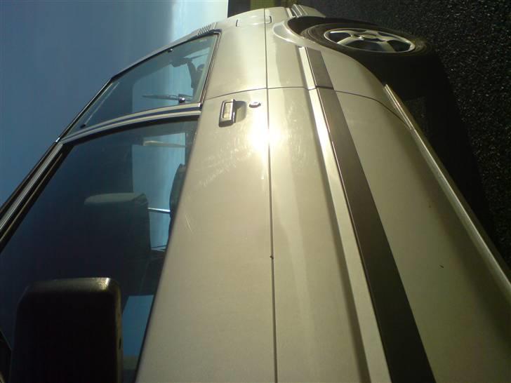 Toyota Corolla DX Solgt billede 2