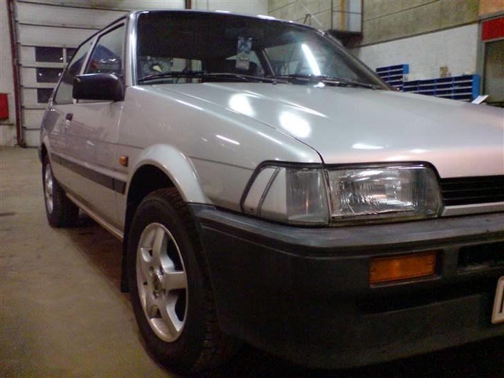 Toyota Corolla DX Solgt billede 5