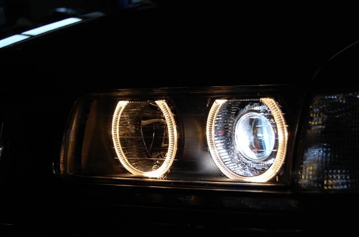 BMW 318 i Bavaria *Skadet*  billede 17