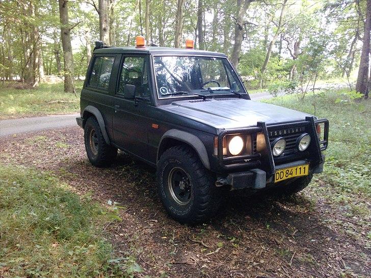 Mitsubishi Pajero 2.3 TD 4x4 Byttet - Med de rigtige hjul billede 1