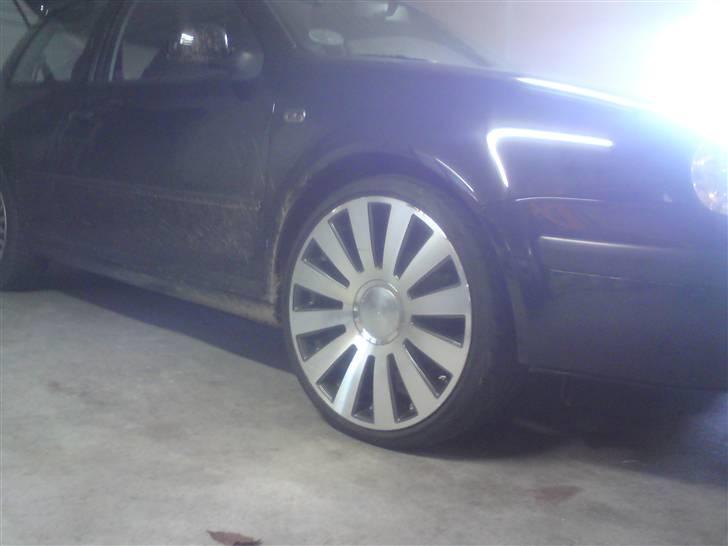 VW Golf 4 1,8 20v. Solgt. billede 12