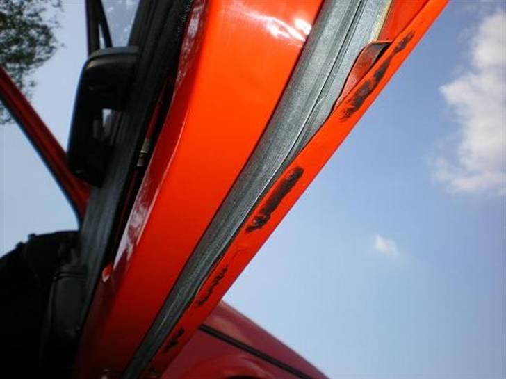 VW Golf 1 - Højre dørbund billede 9