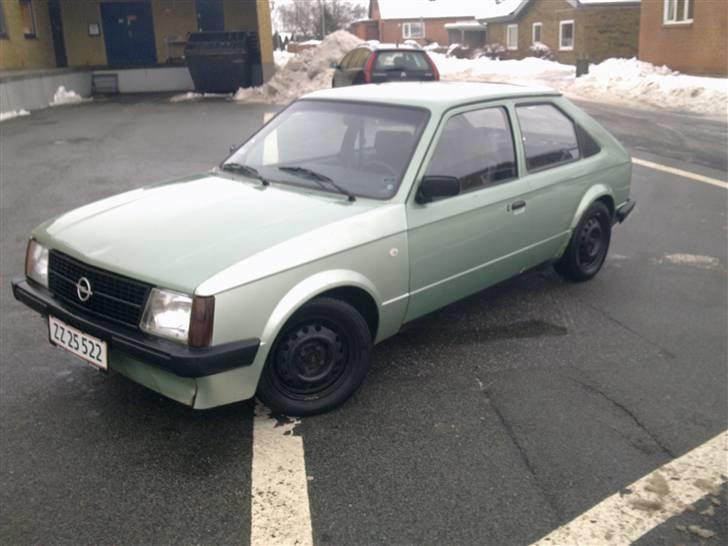 Opel Kadett D (Solgt) billede 2