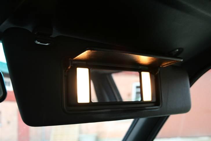 Mercedes Benz 190 E 2,0 W201 - Belyst make-up spejle anno 1985 billede 10