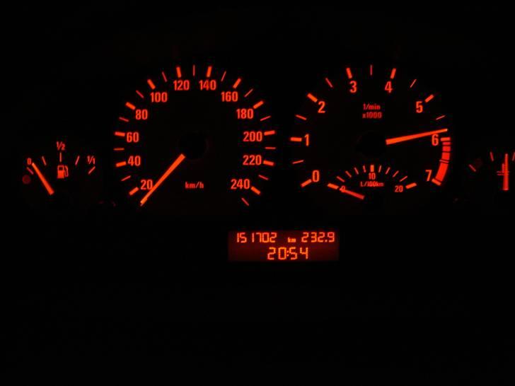 BMW E46 323i    "SOLGT" billede 10