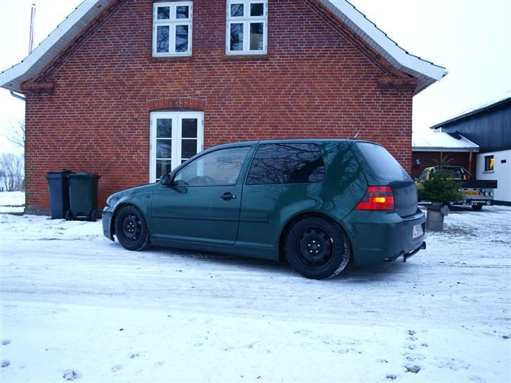 VW Golf 4 "Solgt" - en kold vinterdag. billede 10