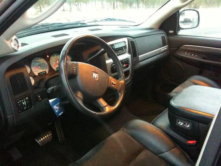 Dodge Ram srt 10 SOLGT billede 10