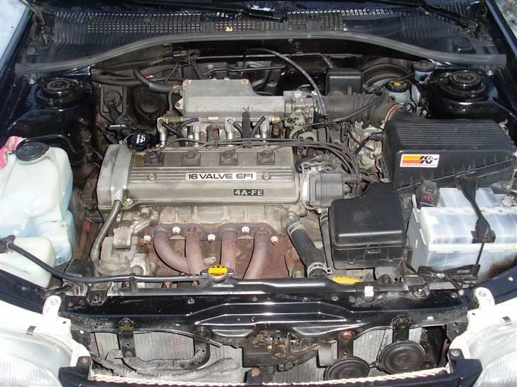 Toyota Carina E. billede 7