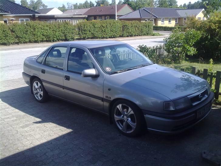 Opel Vectra A billede 1
