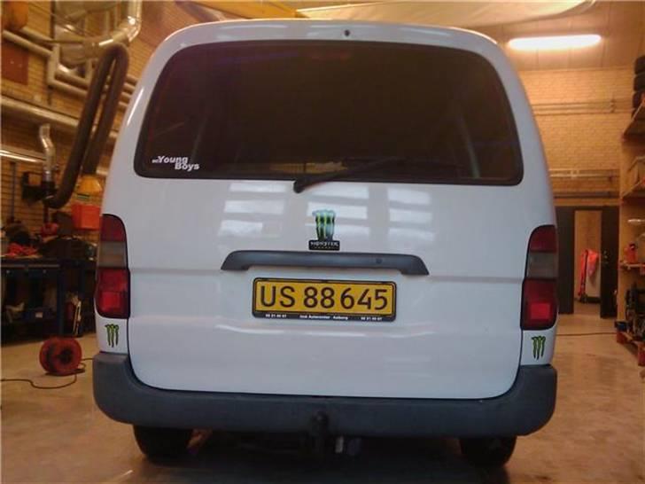 Toyota hiace MONSTER (solg) billede 8
