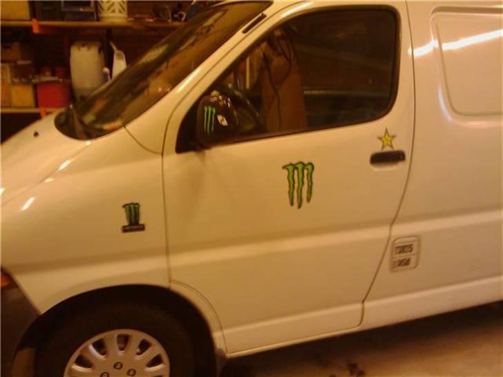 Toyota hiace MONSTER (solg) billede 9