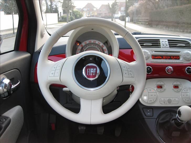 Fiat 500 *Solgt* - Det smukke interiør. billede 3
