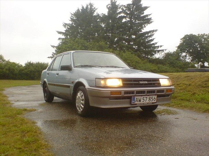 Toyota Corolla 1,3 12V DX billede 1