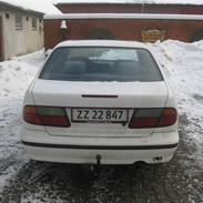 Nissan Almera N15 Sedan