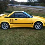 Toyota MR 2