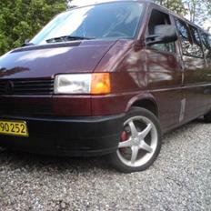 VW caravelle 2,5