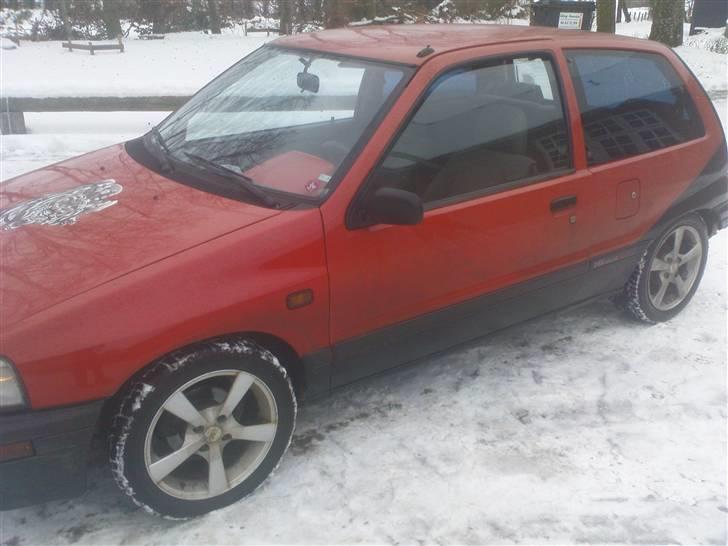 Daihatsu Charade 1.3 16v billede 9