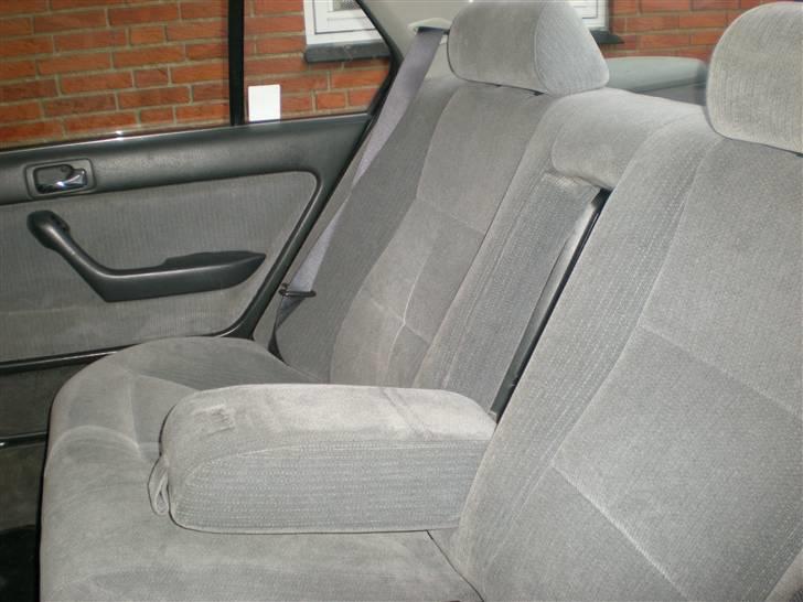 Honda Accord 2.0 EXi Solgt billede 7