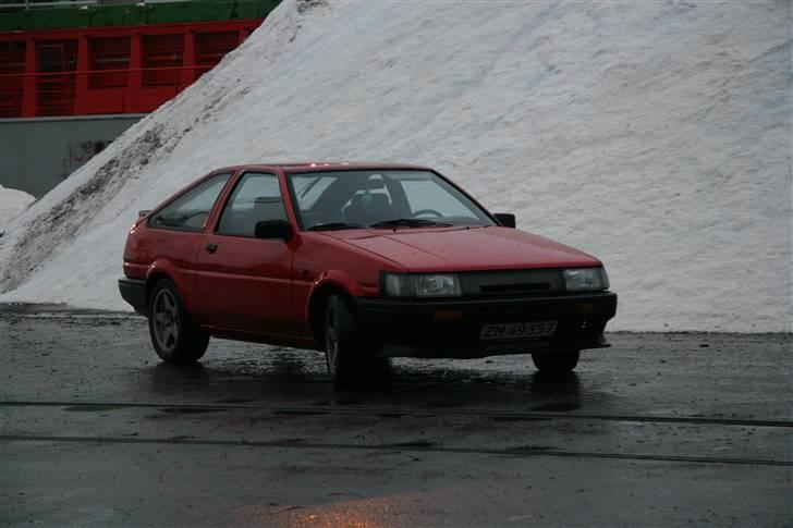 Toyota corolla ae86 coupe   SOLGT billede 11