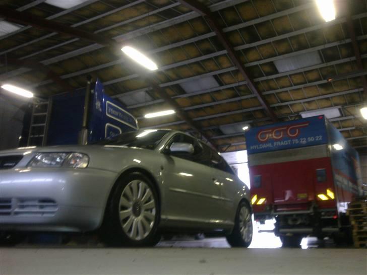 Audi A3 1.8T SOLGT billede 4