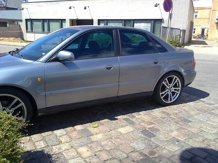 Audi A4 1,8T [Solgt] billede 5