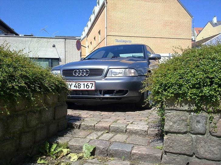Audi A4 1,8T [Solgt] billede 6