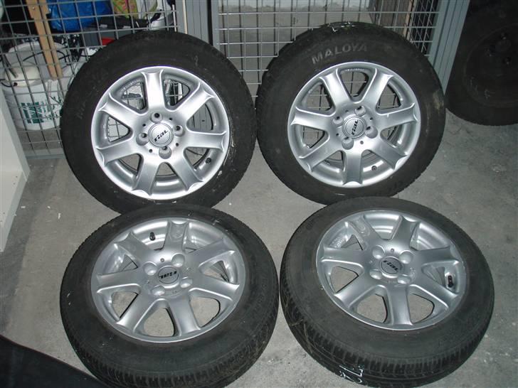 Hyundai Accent 1,5 GS 3d solgt - nye sommer dæk med alu fælge billede 16