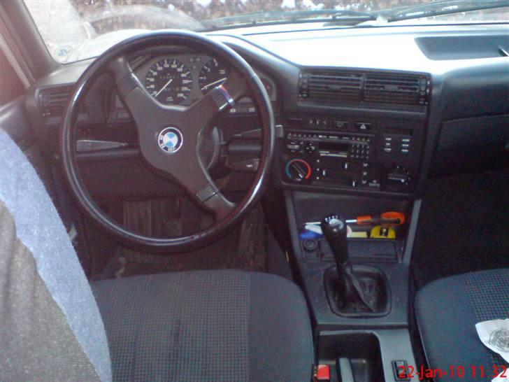 BMW M320i 87(Vinter vogn) VÆK billede 5