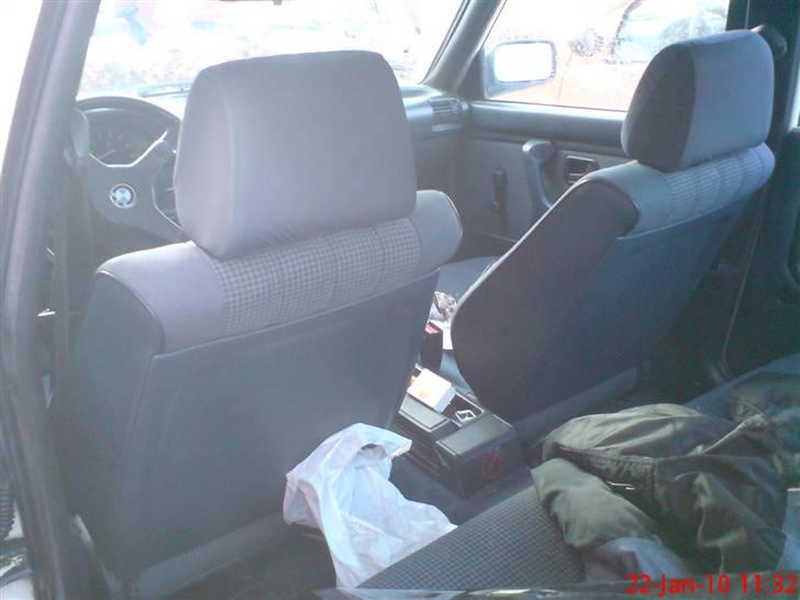 BMW M320i 87(Vinter vogn) VÆK billede 8