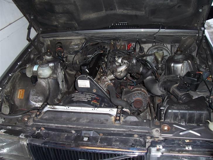 Volvo 740 GL *Solgt* billede 6