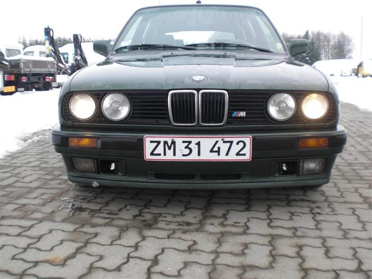 BMW E30 320i Touring billede 1