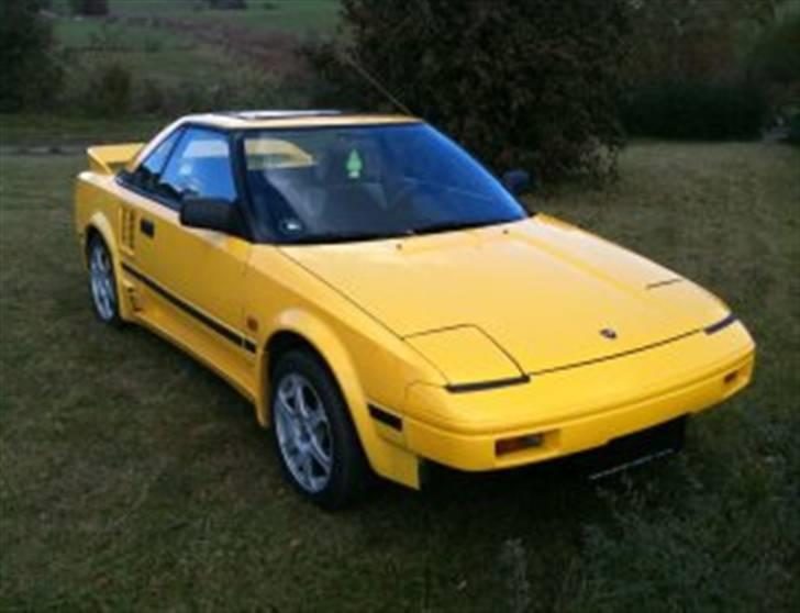 Toyota MR 2 - lånt billede (bliver snart skiftet ud) billede 1