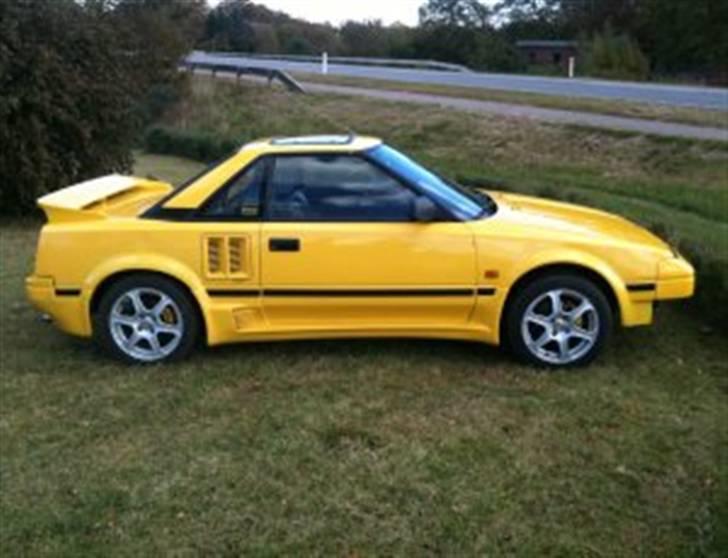 Toyota MR 2 - lånt billede (bliver snart skiftet ud) billede 2