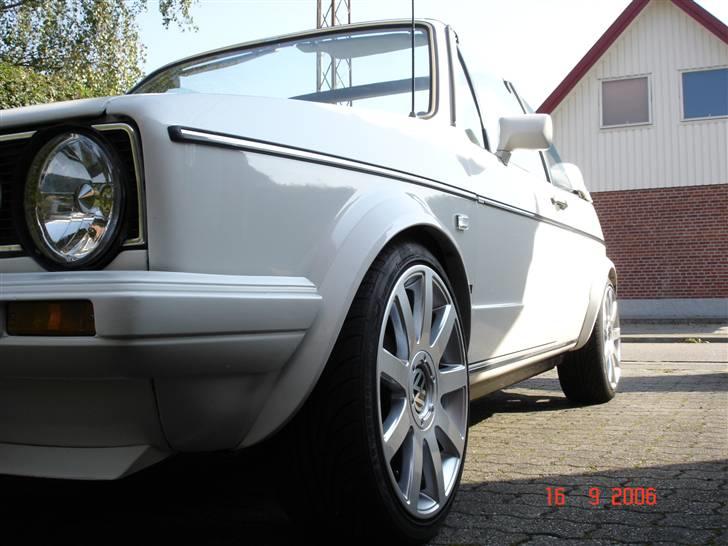 VW GOLF 1 cab billede 8