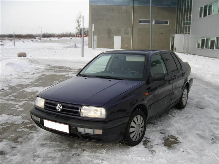 VW Vento billede 2