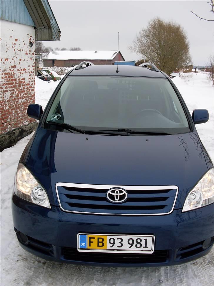 Toyota Avensis Verso Sportsvan - Poleret og det hele  billede 12