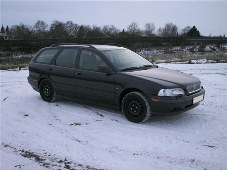 Volvo V40 = SOLGT billede 3