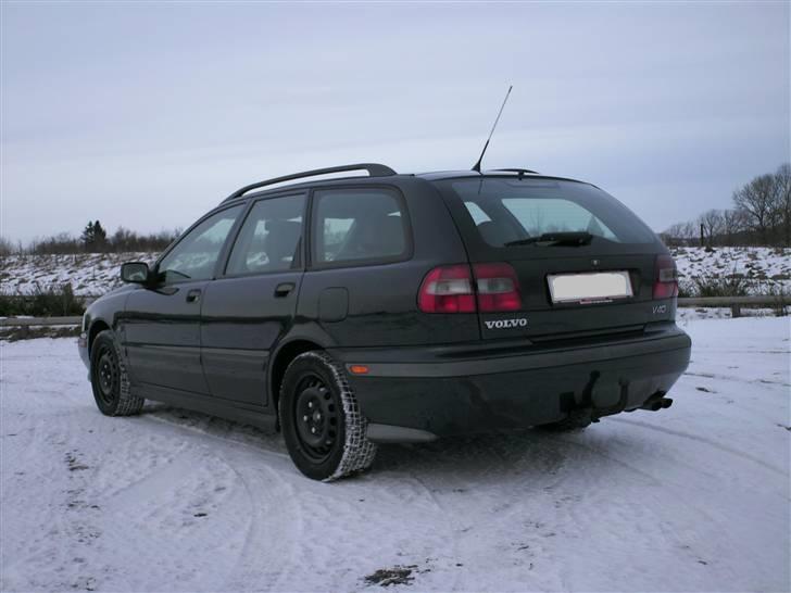 Volvo V40 = SOLGT billede 5
