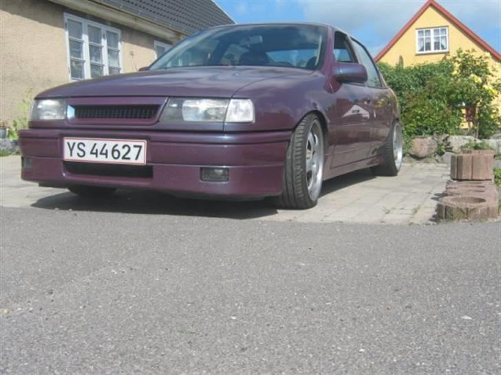 Opel vectra 2000 billede 1