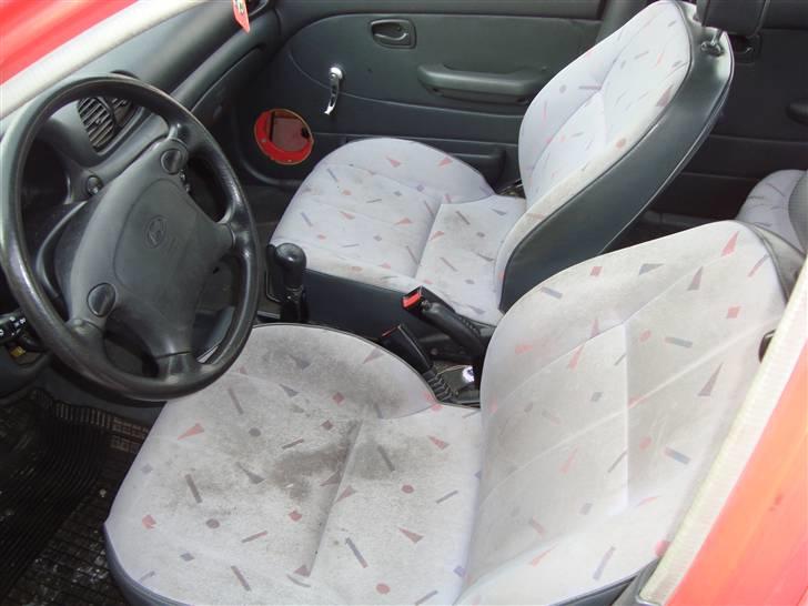 Hyundai accent 1,3 solgt billede 9