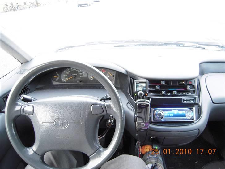 Toyota Previa billede 4