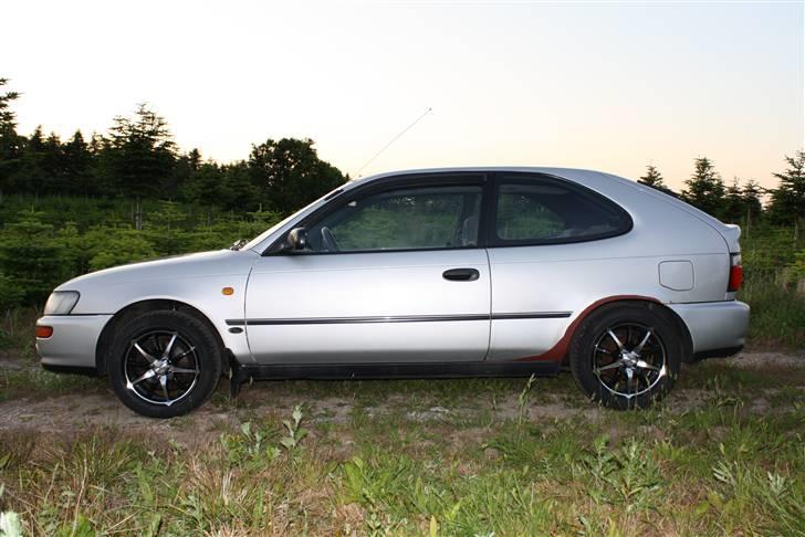 Toyota Corolla EE101 *DØD* - før der er blevet lavet skærmkanter billede 16