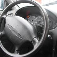 Mitsubishi Lancer 1,6 GLXI SOLGT.