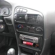 Mitsubishi Lancer 1,6 GLXI SOLGT.