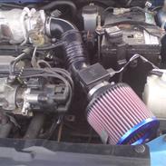 Mazda 323 pba totalskadet