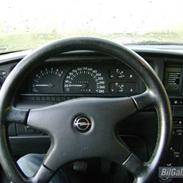 Opel omega A stc.